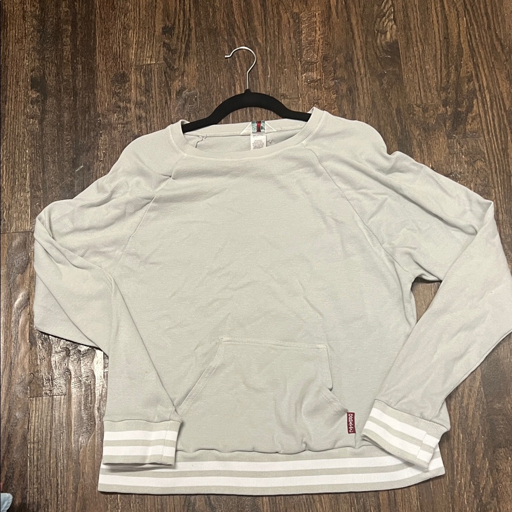 Women's Gray Sweatshirt